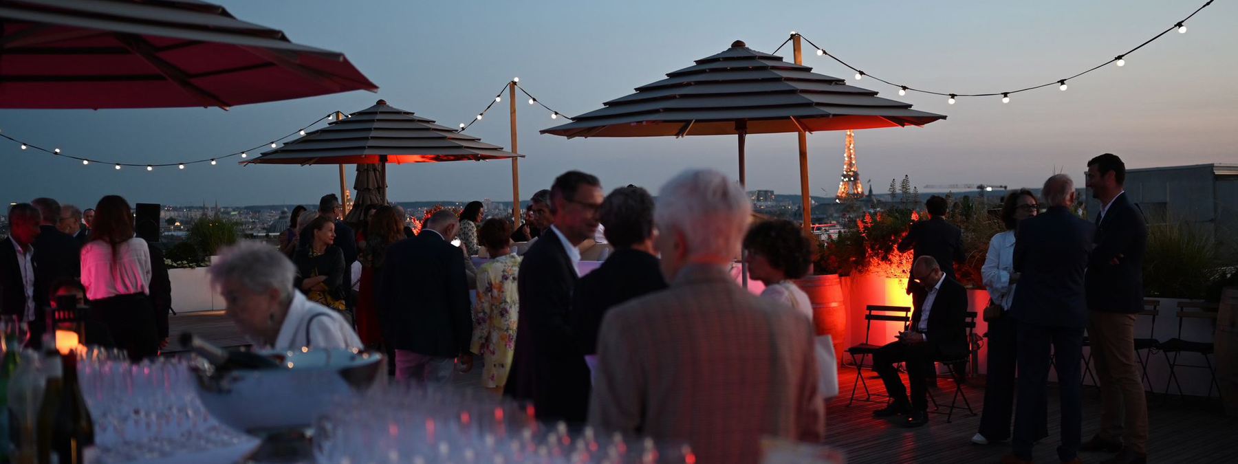Guirlandes Guinguettes sur un rooftop à Paris